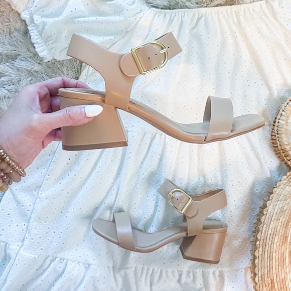 Tan Open Toe Heels - Picture 1 of 10